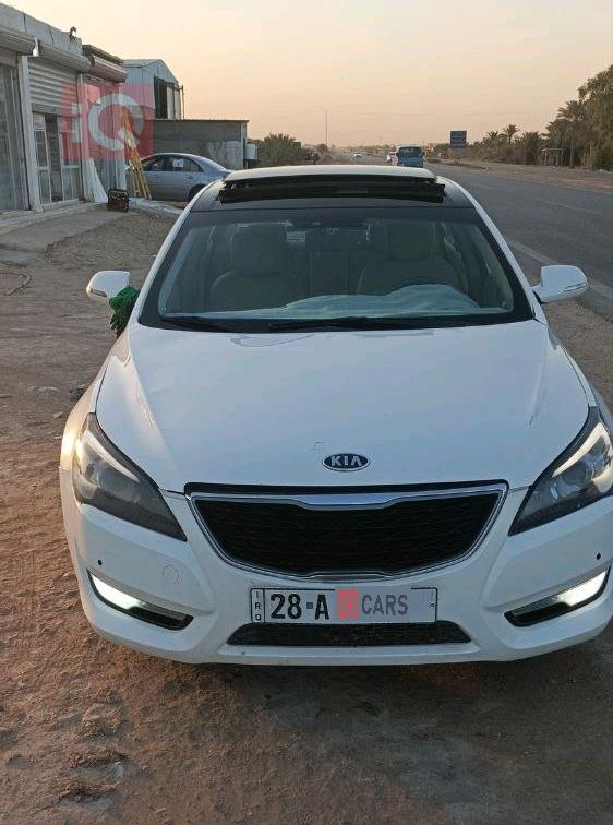 كيا كادينزا